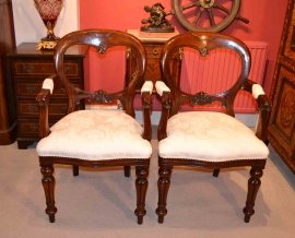 02972d - 3-English-Regency-Dining-Table-&-10-Ballon-Back-Chairs-20